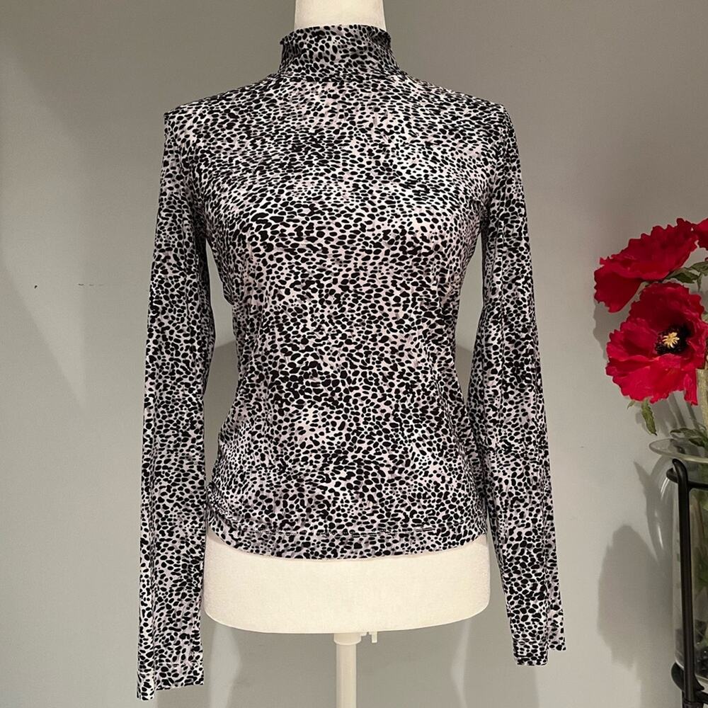 New St. John Long Sleeve Layering Top Dappled Grey and Black Size P NWOT